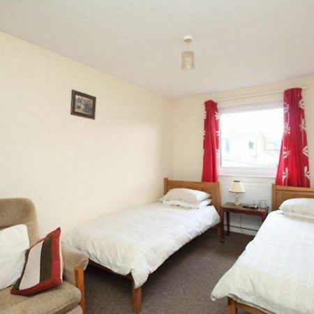 Pilmuir Street Guest House دنفرملاين المظهر الخارجي الصورة